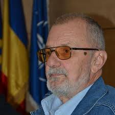 Carte obiceiuri de nunta la cangurii schiopi cangurii. Cornel Udrea Si A Omenit 15 Canguri Cu Gogosi Rahat Si ApÄ Muzica Instantelor