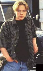 Devon Sawa Buscar Con Google Hairstyles 90s Hairstyles Haare Manner Manner Frisuren Haare Jungs