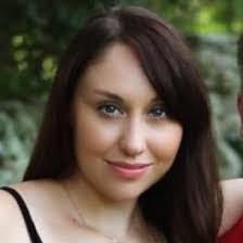 Tanya Cummings's Instagram, Twitter & Facebook