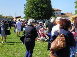 Attention les dates et lieux sont donnés à titre indicatif. Traditionnel Vide Grenier De Printemps Du Club 70 A Coursan Aude Narbonne Coursan Le Petit Journal