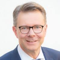 500+ "Freudenberg" profiles