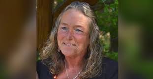 Rosalie Atkinson's Instagram, Twitter & Facebook