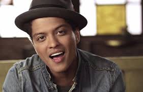 Bruno Mars' 'Just The Way You Are' Hits 3 Billion Streams on Spotify, Now  21× Platinum - World Music Views