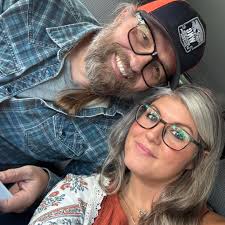 dislike of rhysand character