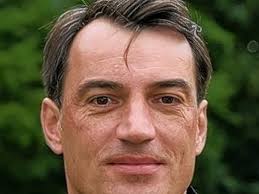 Erlinghausen siegt im Derby mit 3:0