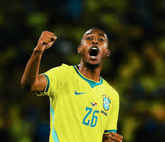 Rayan 19 tuổi ghi bàn thắng quốc tế đầu tiên trong trận đấu thứ hai cho Brazil 🇧🇷💫