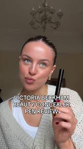 Victoria Beckham The Concealer Pen with Tfc8