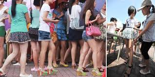 Perceraian masih dalam proses, nindy ayunda unggah foto seksi pakai rok mini yang jadi sorotan. Perempuan Di China Tidak Boleh Pakai Rok Mini Dan Hot Pants Lifestyle Fimela Com