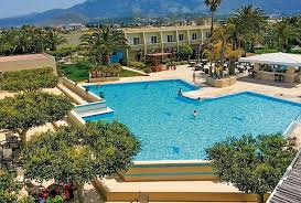 Featuring an outdoor swimming pool and a restaurant, sandy beach hotel kos island offers accommodation within 4 km from atlantis disco club. Sandy Beach Marmari Schnappchen Sichern