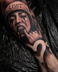 Cool piece done for Martin by Sam Rowan • sponsored by Yayo Familia