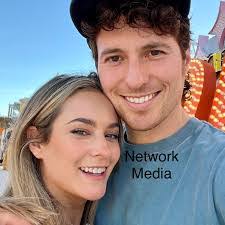 Audra Hammond's Instagram, Twitter & Facebook