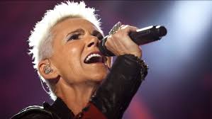 Hastalığı sırasında fredriksson, çizim aşkını yeniden keşfetti. Marie Fredriksson Roxette Singer Dead At 61 Per Gessle Posts Tribute Abc11 Raleigh Durham