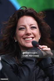 5,630 Sarah Mclachlan Photos & High Res Pictures