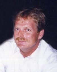 Robert Winemiller's Instagram, Twitter & Facebook