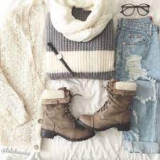 Topshop Moto Hayden Ripped Boyfriend Jeans Bleach Stone Fashion Clothes Cute Outfits