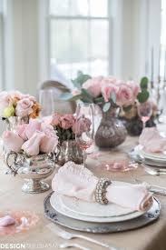 30 Cute Valentine Dining Tables Decoration Ideas Trendhmdcr Dining Table Decor Table Settings Valentine Tablescape