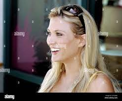 Amanda Corey's Instagram, Twitter & Facebook