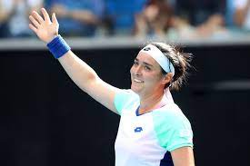 Ihre gegnerin ist zwar keine schlechte, doch das zeug, eine nummer 3 zu schlagen, hat ons jabeur in unseren augen noch nicht. Jabeur Jolts Wang To Notch Historic Quarterfinal At Australian Open