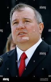 Air Force Lt. Col. James Ogonowski, 49, of Dracut, announces his intention  to run for the seat that will open when Democratic incumbent Martin Meehan  takes over as chancellor of the University