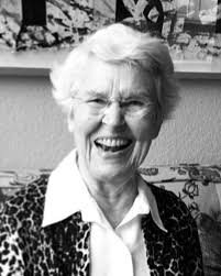 Lucy Hanks's Instagram, Twitter & Facebook