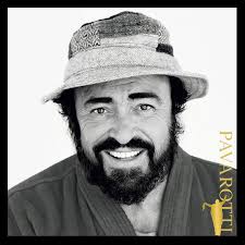 Pavarotti, not only a master of his craft but also a man of the understated  outfit.