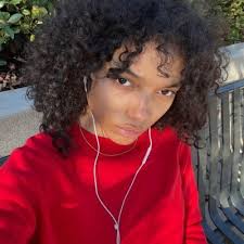 Anna Dunne (@ADunne32)