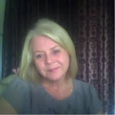 Amanda Etherton's Instagram, Twitter & Facebook