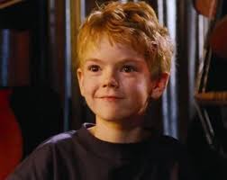 This Was Thomas Sangster When He Was 13 Not 7 Or 8 Or Even 8 No 13 Ooh Wooow He Looks Like Thomas Sangster Thomas Brodie Sangster Age Thomas Brodie Sangster