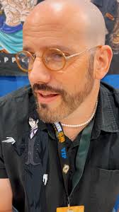 Now that Christmas is over and New Years is nearing, it's time to start  losing all this holiday weight for MomoCon! 😅