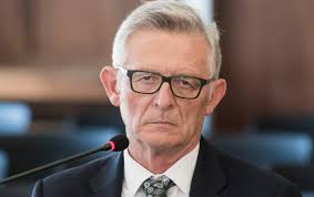 Un exletrado mayor dice presupuestar los ERE no era delito