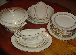 service de table en porcelaine bavaria chouette vintage porcelaine anglaise service de table idee amenagement exterieur