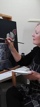 For more information and source, see on this link : Lukisan Alam Benda Hetty Ansing Artquarel