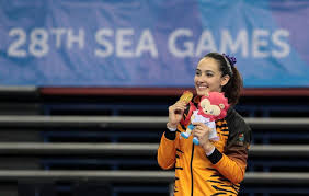 Aksi farah ann pesenam sea games malaysia.farah ann bin abdul hadi raih emas di sea games 2017. Gymnastics You Can T Keep Farah Ann Down Updated The Star