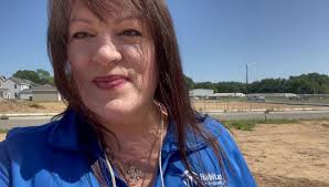 Jill Lafontaine's Instagram, Twitter & Facebook