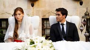 Una nueva vida: ¿vuelven a estar juntos Mert Ramazan Demir (Ferit) y Afra  Saraçoglu (Seyran)?