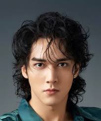 Luke Chen's Instagram, Twitter & Facebook