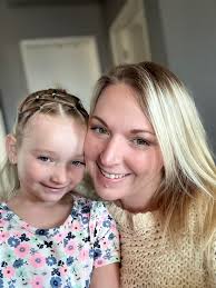 God told me to share my story with the world 🌎, love ❤️ the people, and  help as many people as I can with my gift 🎁 I'm working family 🙏🏾 I