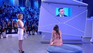 Stasera in tv, c'è posta per te su canale 5: C E Posta Per Te Ottava Puntata Ospiti Video E Streaming