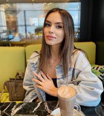 Ayşegül çınar kimdir, kaç yaşında, nereli? Aysegul Cinar Aysegul Cinar Kimdir Aysegul Cinar Kac Yasinda Ve Nereli Medyafaresi Com Mobil Lila Halit In Zerrin Den Olan Kizidir Widya Kurniawan