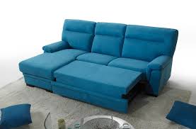 Vasta scelta colori, rivestimenti, misure del oltre al comfort e l'eleganza i nostri divani con penisola hanno il pregio di essere estremamente pratici e funzionali. Divano Letto Penisola Da 230 Cm Con Pouf Estraibile E Schienale Alto