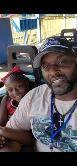 Deshun Walker's Instagram, Twitter & Facebook