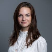 40+ "Anna Ryan" profiles