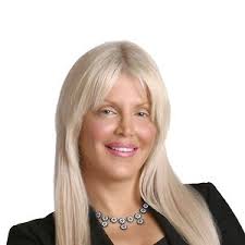 Everybody loves Photoshop.