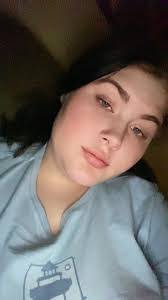 Anna Waugh's Instagram, Twitter & Facebook