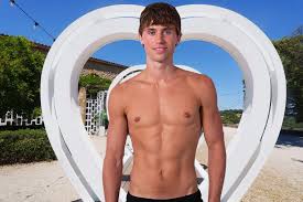 gabriel love island