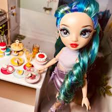 So these are Lori doll accessories but they look so good in the Rainbowhigh  kitchen. ✨🥰🍳 : r/RainbowHigh
