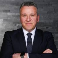 400+ "Thomas Haus" profiles