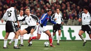 , abrégée en brd), est un état d'europe centrale. Actus Dfb Deutscher Fussball Bund E V