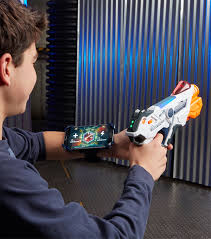 Caché derrière la photocopieuse ou en embuscade dans son bureau, vous permettrez à vos collaborateurs de respirer durant vos. Nerf Laser Ops Pro Test Et Avis Prix Et Interet Des Nouveaux Nerf Guns