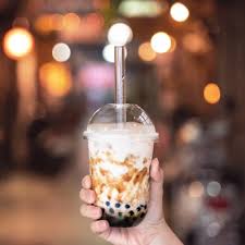 Download lagu bokeh taiwan mp3 dapat kamu download di bedahlagu123. Junge Frau Halt Das Trinken Von Tapioka Perlblasen Milchtee Mit Braunem Zuckergeschmack Mit Glasstroh Im Nachtmarkt Von Taiwan In Der Nahe Von Bokeh Premium Foto